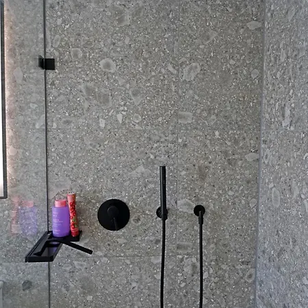 Διαμέρισμα Loft H12 *